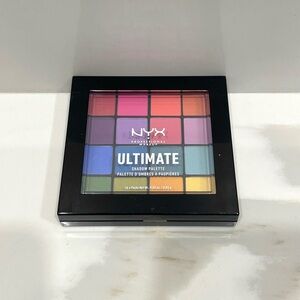🟣2/$20 NEW NYX Ultimate Eyeshadow Palette (Brights)